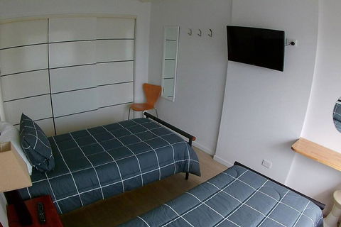 2 Bedroom Apartment In Surfers Central - Perths Hotel 3