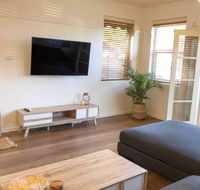 2 Bedroom SHORT walk to CBDBEACH and DARBY ST - Perths Hotel