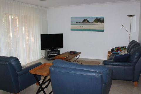 2/18-20 Kipling Street, Byron - Eastpoint - Perths Hotel 3