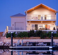 21 Corella Court - PRIVATE JETTY  POOL