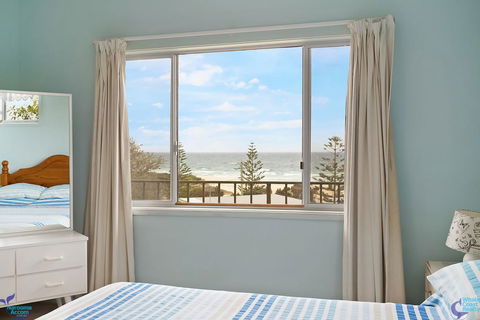 22 Dulling Street - Beach House - Perths Hotel 1