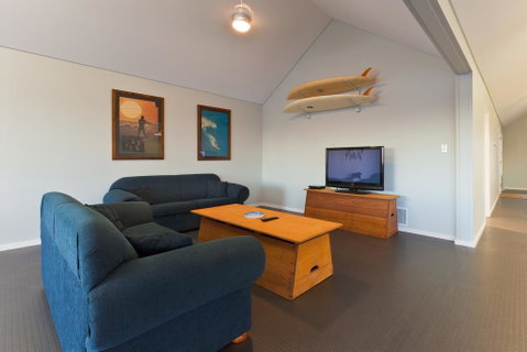 22 Kestrel Place- PRIVATE JETTY - Perths Hotel 3