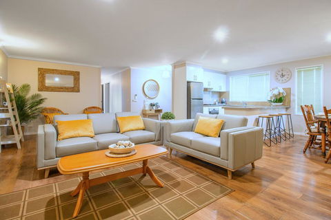 23 Martin Street - Perths Hotel 0