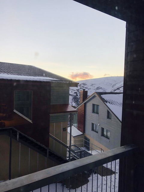 24 Hotham 1 Bed Apartment - Perths Hotel 3