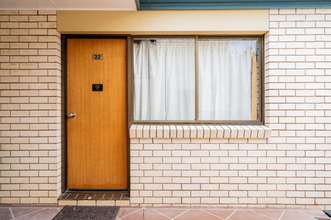 Capella Hotel Motel - Perths Hotel 3