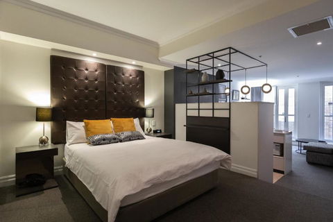 CBD Executive Apartment Right By The Harbour - Perths Hotel 0