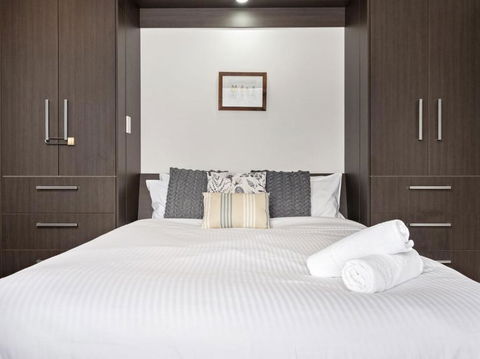 Celesia 2 - Perths Hotel 1