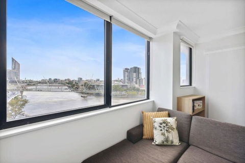 Charming 1-Bed Unit In An Unbeatable Location - Perths Hotel 1