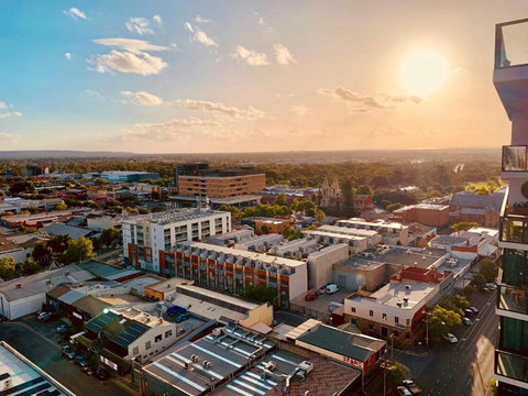 CBD Stunning High Floor View - FREE Parking FREE Netflix FREE Gym FREE Pool FREE Sauna FREE Coffee - Perths Hotel 4