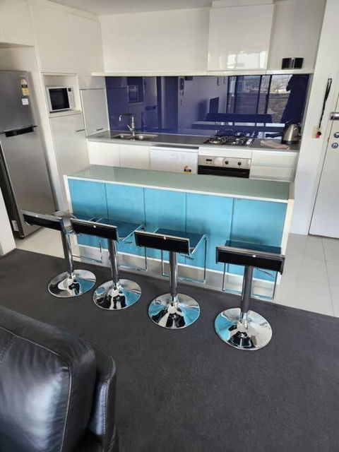 Circle On Cavill Riverview Apartment - Perths Hotel 1
