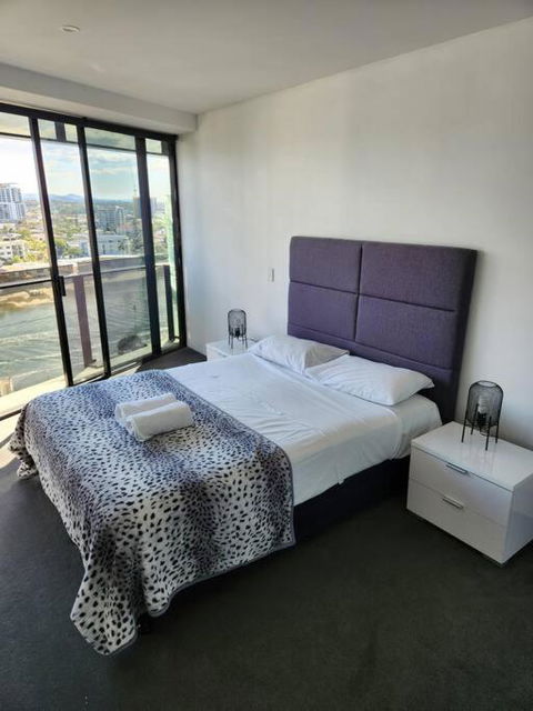 Circle On Cavill Riverview Apartment - Perths Hotel 3