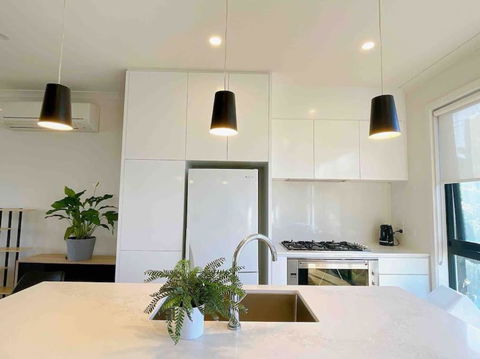 City View 2Br2B- Close To CBD-parking - Perths Hotel 4