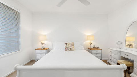 Coastal House - Perths Hotel 4