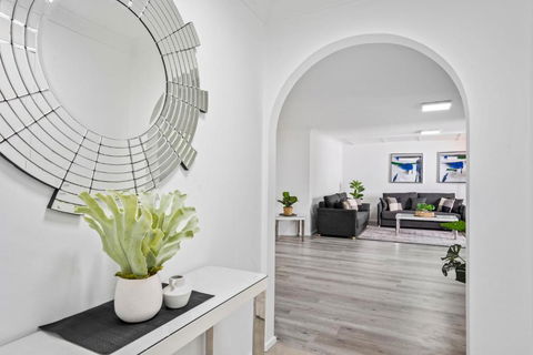 Coco Bella Retreat In Central Surfers - Sleeps 6-8 - Perths Hotel 3
