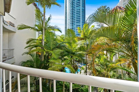 Coco Bella Retreat In Central Surfers - Sleeps 6-8 - Perths Hotel 1