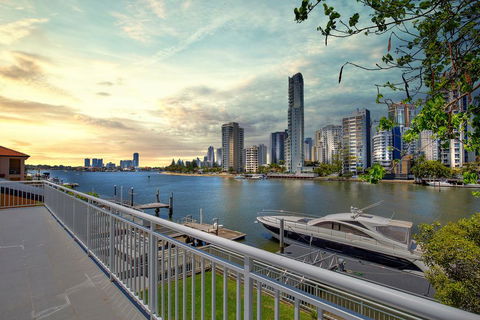 29 Stanhill Drive - Perths Hotel 0
