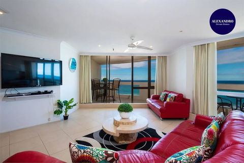 3 Bedroom Apartment - Panoramic Ocean Views - Perths Hotel 0