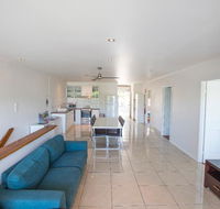 3 Bedroom Apartment // Spence St - Perths Hotel