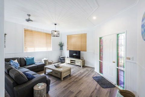 31 Melville Street - Perths Hotel 2
