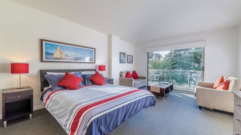 344 The Waves, Cowes - Perths Hotel 2