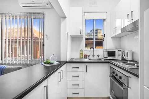 5 South Pacific 2 Bedrooms - Perths Hotel 1