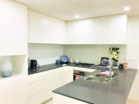 504 2 Bedroom In Kalina Serviced Apartments - Perths Hotel 2