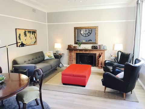 50s Fibro Chateau - Perths Hotel 0