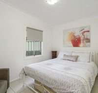 53 Hollingworth Street Port Macquarie - Perths Hotel