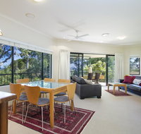 6 Avenal - Perths Hotel