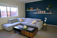 Book Pakenham Accommodation Vacations Perths Hotel Perths Hotel
