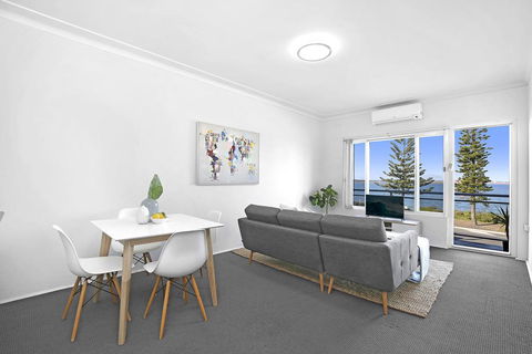 6 South Pacific Apartments - Perths Hotel 1