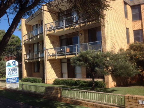 7 Flynn's Beach Apartment - Perths Hotel 0
