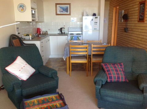 7 Flynn's Beach Apartment - Perths Hotel 3