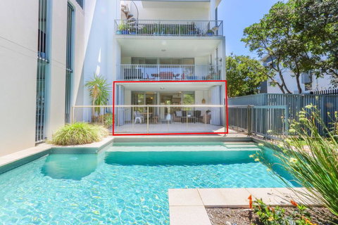 A Deluxe Swim Up - Drift Apartments South - Perths Hotel 0