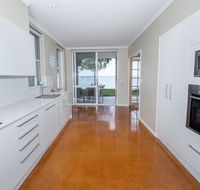 A Foreshore - Salamander Bay - Perths Hotel