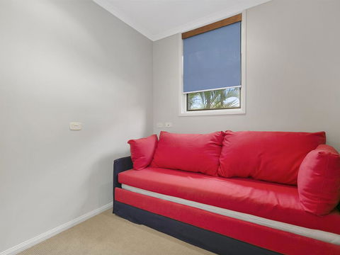 A Superb Location For Enjoying The Best Of Noosa - Unit 2/69 Noosa Parade - Perths Hotel 2