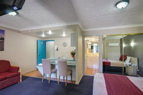 AAA Airport Albion Manor Apartments And Motel - Perths Hotel 2