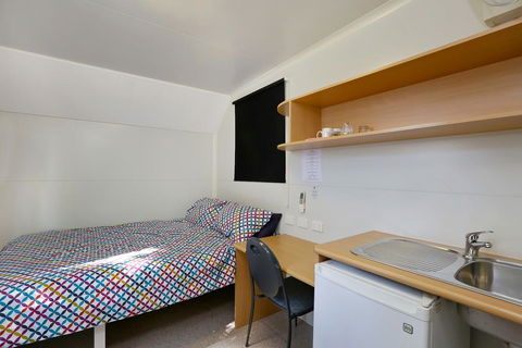 AAOK Moondarra Accommodation Village - Perths Hotel 1
