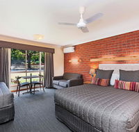 AAt 28 Goldsmith Motel - Perths Hotel