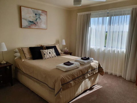 Abalone Guest Accommodation - Perths Hotel 2