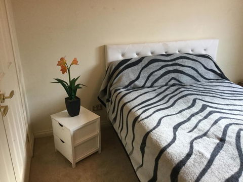 ABC Homes - Perths Hotel 0