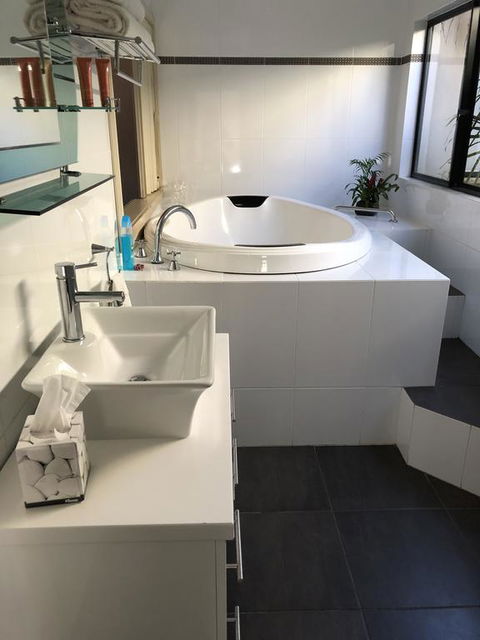 About Time Retreats- Studio Seven - Perths Hotel 1