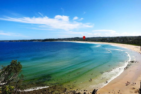 Absolute Beachfront Mollymook - Perths Hotel 2