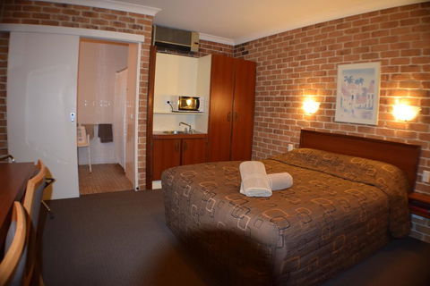 Acacia Motor Inn - Perths Hotel 0