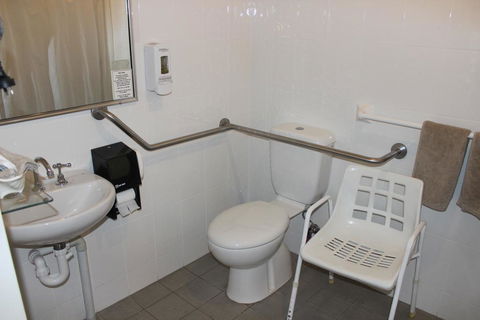 Acacia Motor Inn - Perths Hotel 2