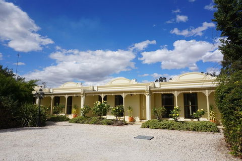 Acacia Terraces - Perths Hotel 0