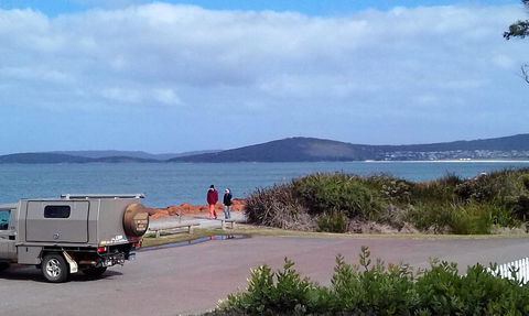 Acclaim Rose Gardens Beachside Holiday Park - Perths Hotel 2