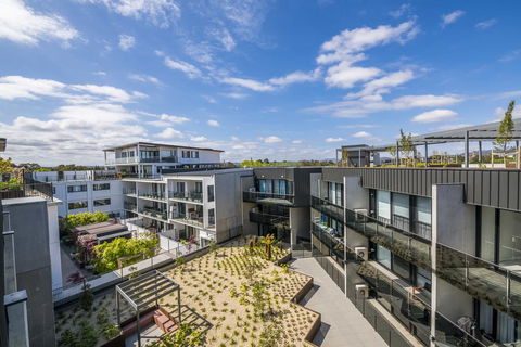 Accommodate Canberra - Northshore - Perths Hotel 0