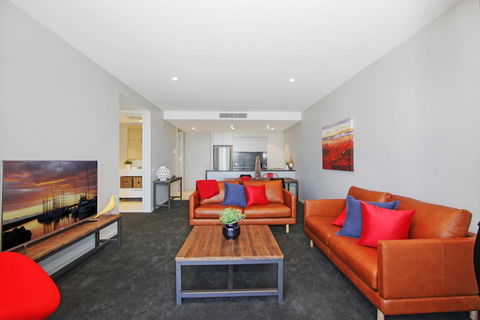 Accommodate Canberra - The Pier - Perths Hotel 3