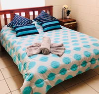 Accommodation  Isa - Perths Hotel